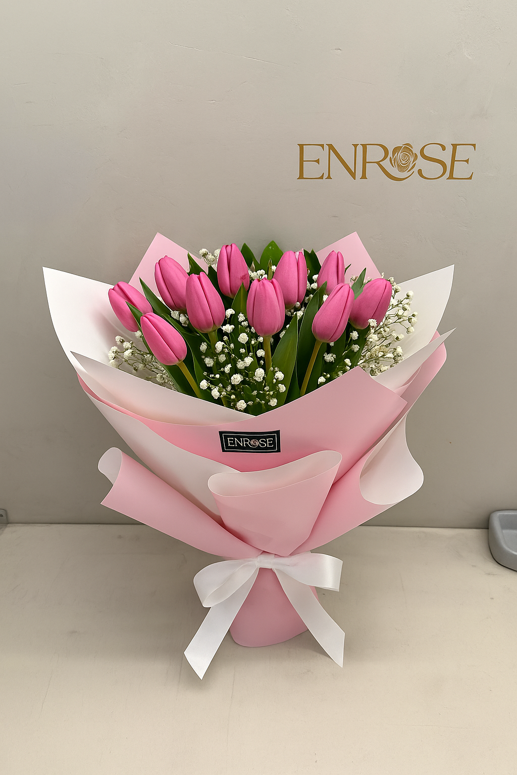 Bouquet of 10 Natural Pink Tulips with Elegant Packaging