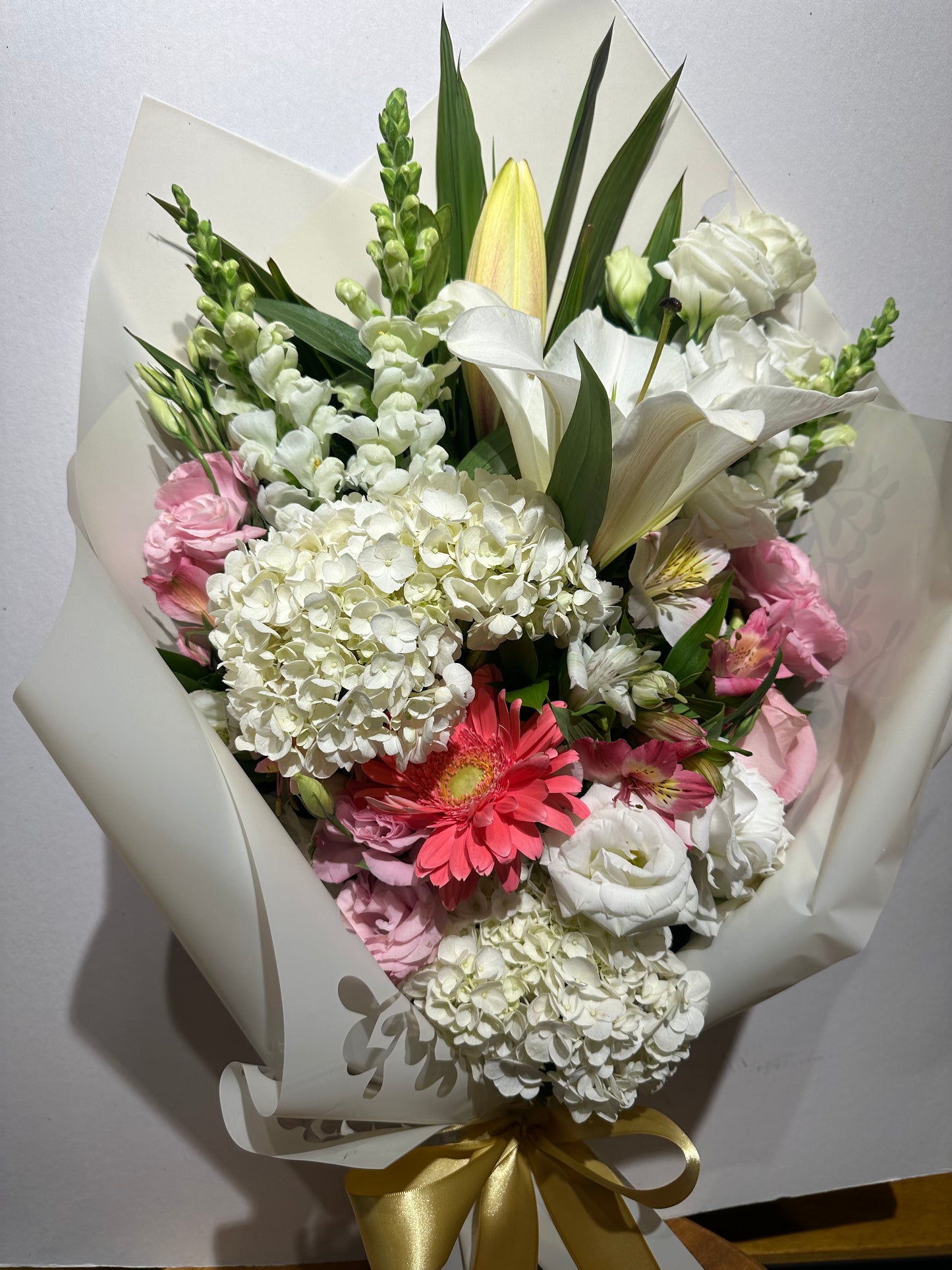 Mixed Flower Bouquet - Delicacy and Soft Colors by ENROSE