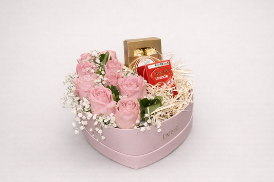 Coração de Rosas e Chocolates Finos - Presente Perfeito para Quem Você Ama