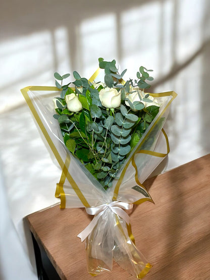 Bouquet of White Colombian Roses with Eucalyptus – Twelve Roses in Luxurious Packaging