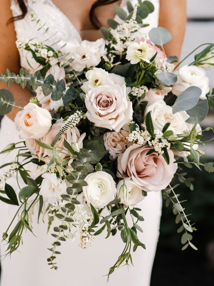 Romantic Bridal Bouquet with Tea Roses, Lisianthus and Eucalyptus