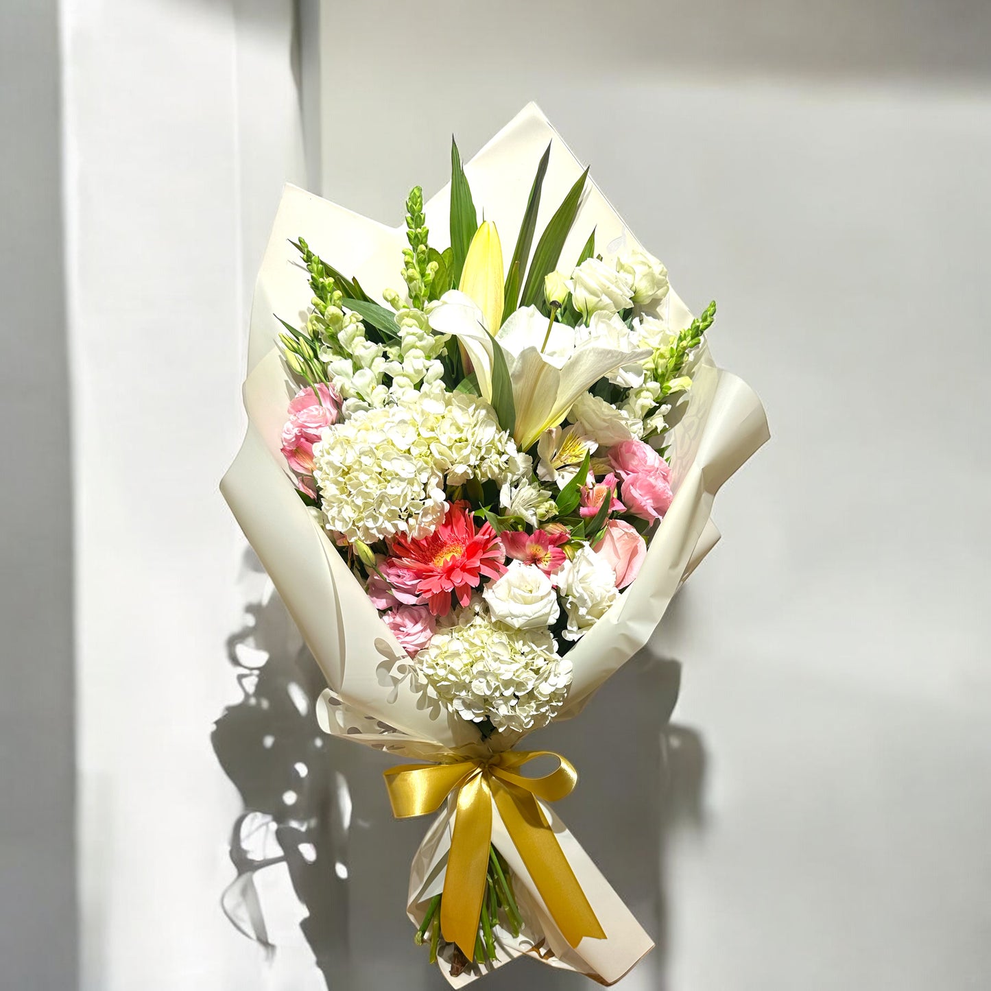 Mixed Flower Bouquet - Delicacy and Soft Colors by ENROSE