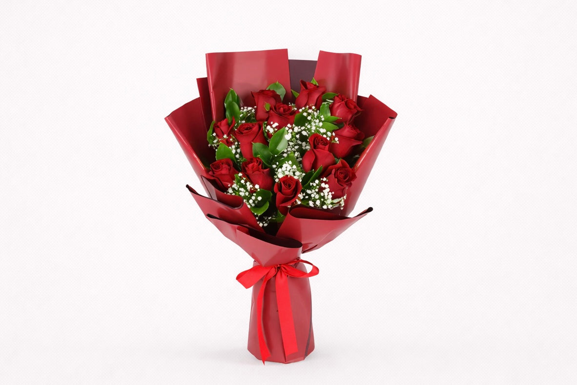 Buquê Clássico com 12 Rosas Vermelhas Colombianas