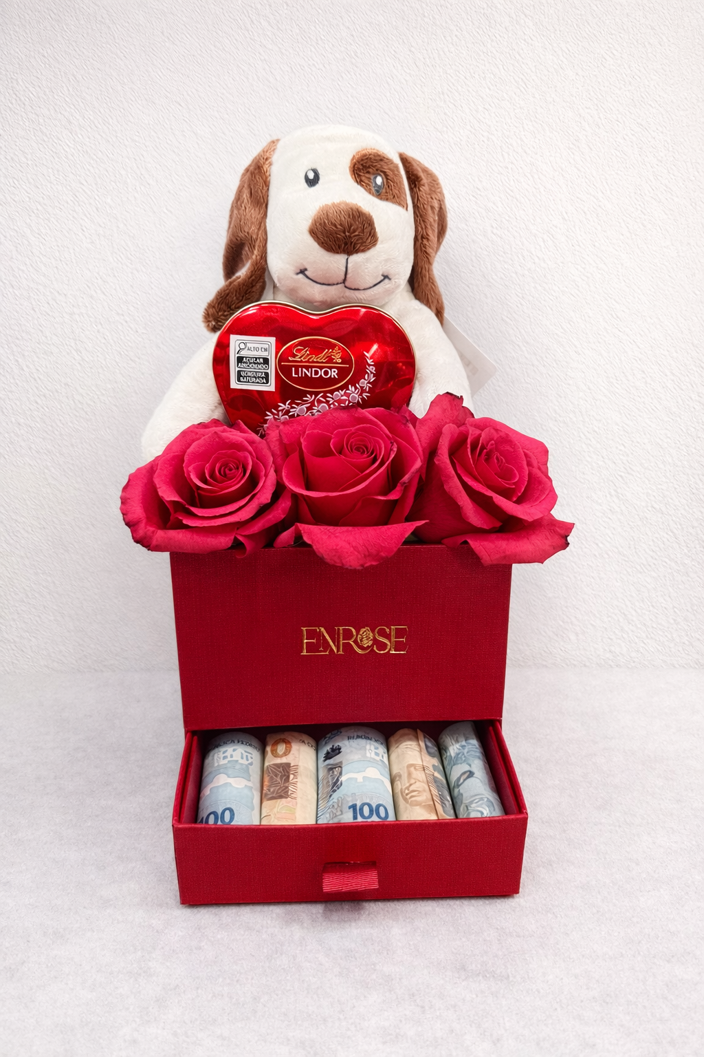 Caixa Presente com Rosas, Pelúcia, Chocolate e Dinheiro