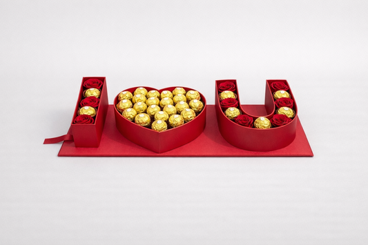 LOVE caixa com Ferrero Rocher e Rosas Vermelhas