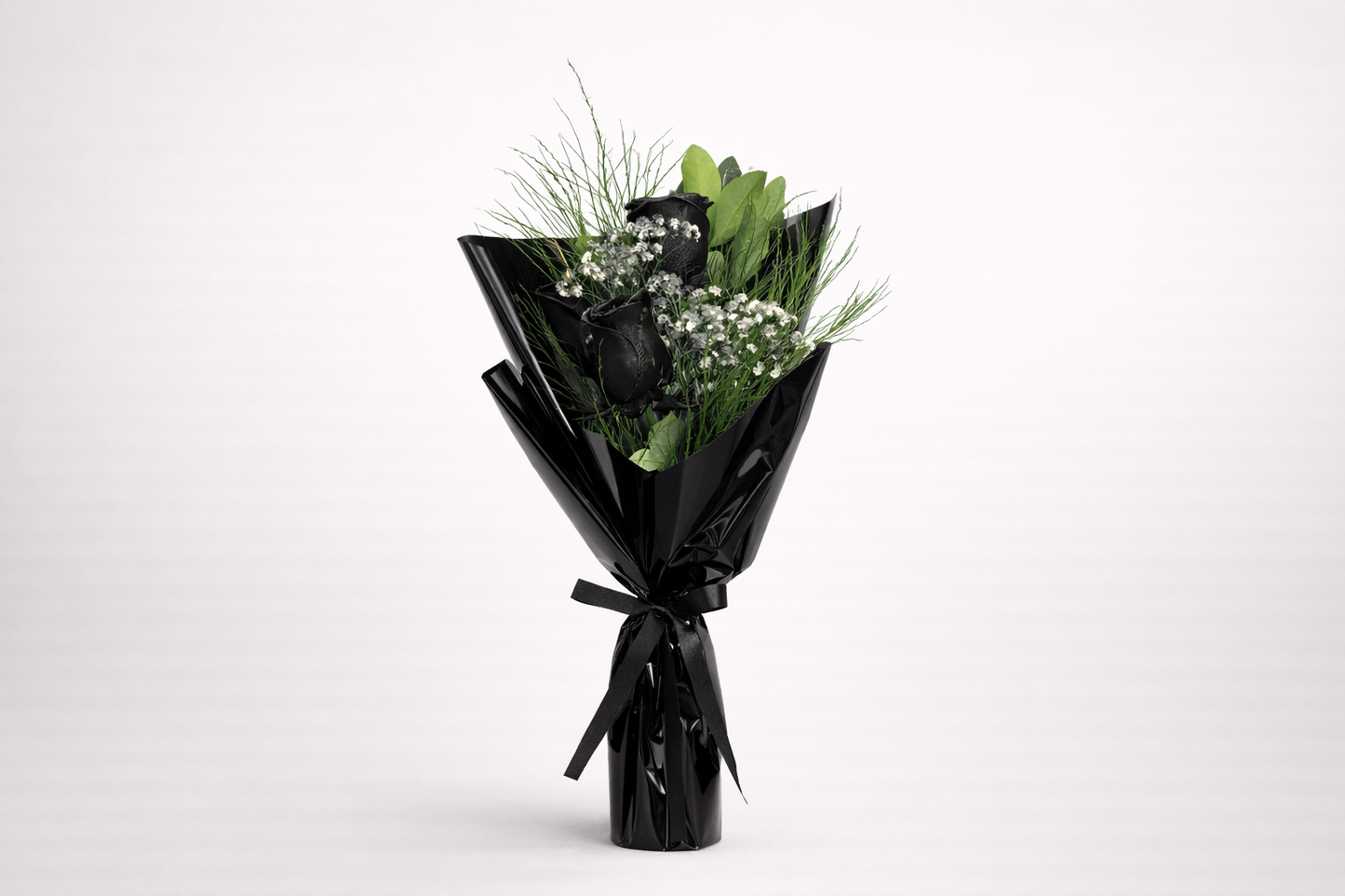 Buquê Elegante com 2 Rosas Pretas