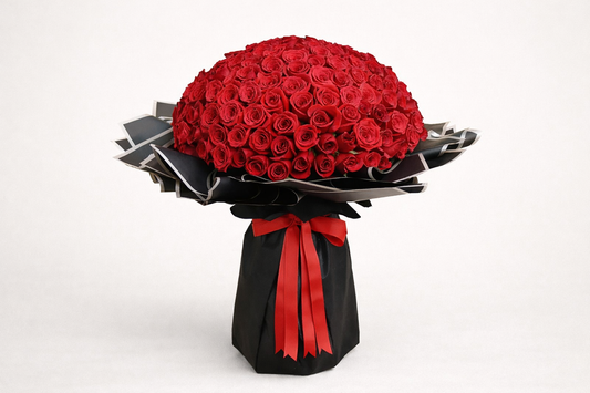 Paixão Flor: Buquê Deslumbrante com 100 Rosas Vermelhas Colombianas