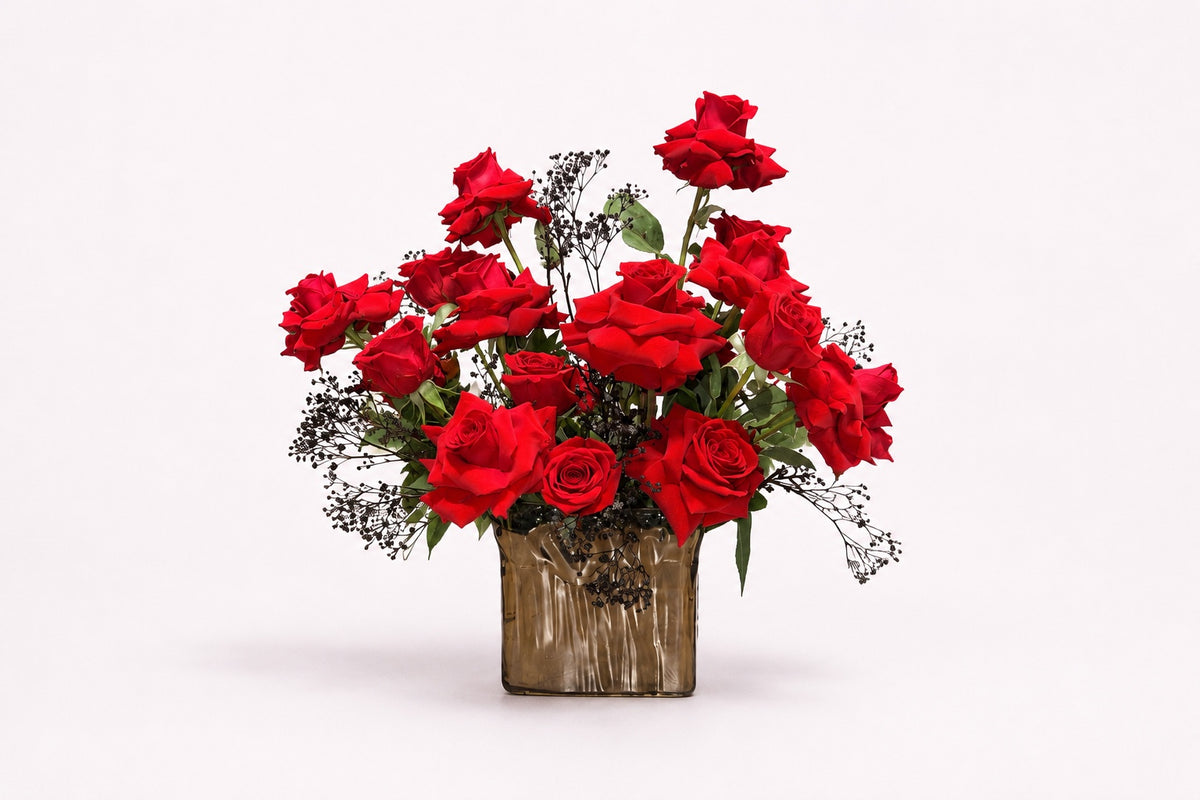 Arranjo Paixão Rubi com 15 Rosas Vermelhas