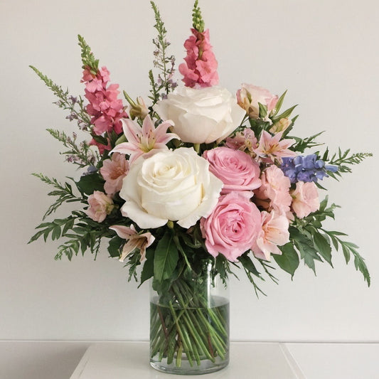 Arrangement of White and Pink Roses - Delicacy and Sophistication